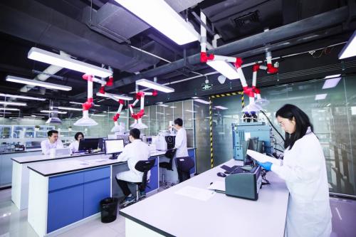 悅刻relx推出全新產(chǎn)品阿爾法自主研發(fā)萃釋技術升級用戶體驗